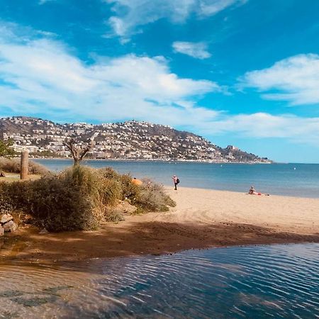 La Baie De Rose Apartment Roses Luaran gambar