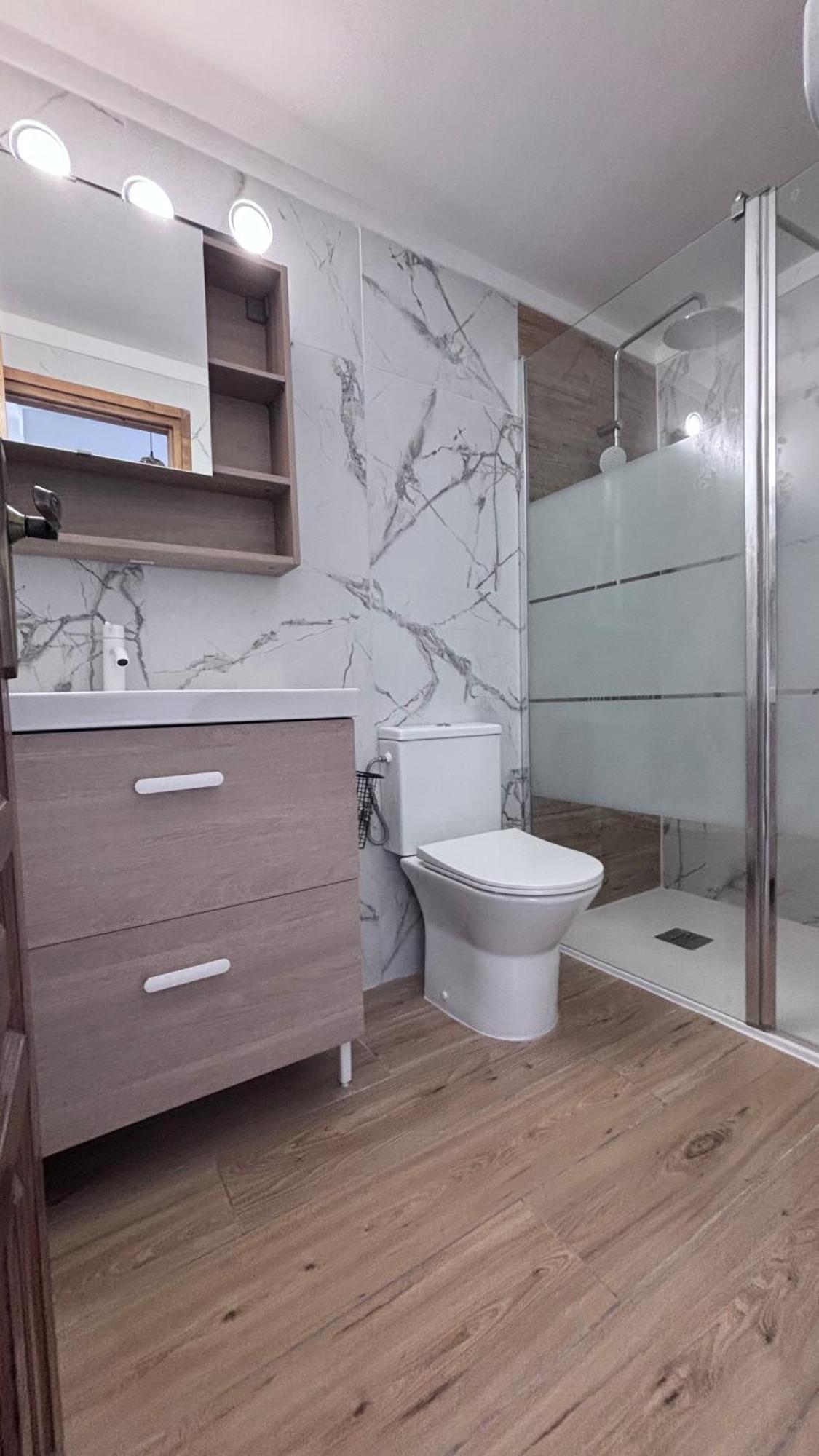 La Baie De Rose Apartment Roses Luaran gambar